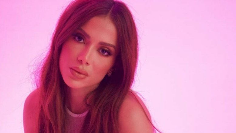 Sexo oral em amiga e cheirar ânus de apresentador, especialista analisa imagem de Anitta após declarações polêmicas