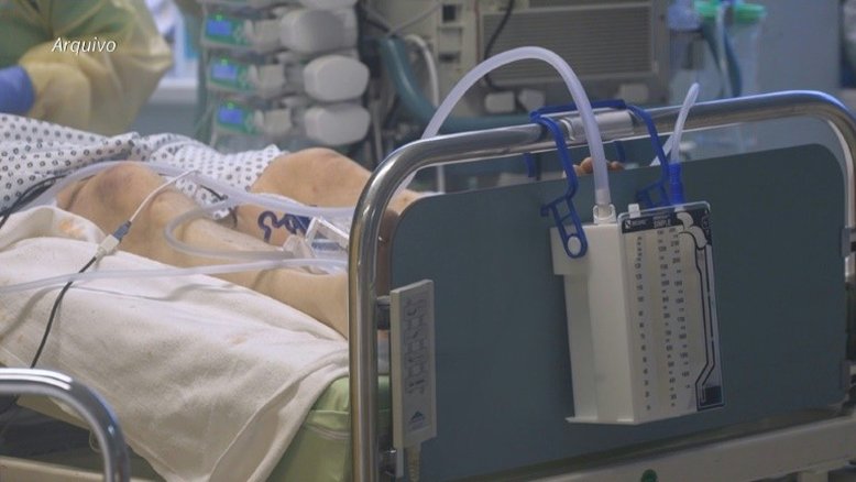Brasil registra 39 mortes e mais de 6 mil casos de covid-19 nas últimas 24 horas