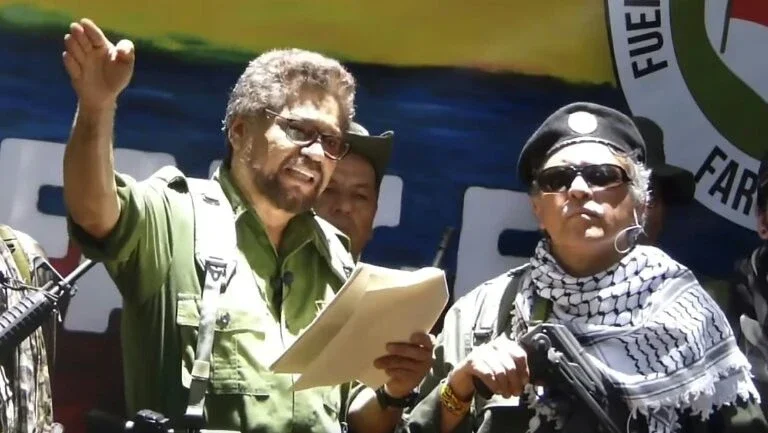 Considerado terrorista pelos EUA, chefe dissidente das Farc defende diálogo de paz na Colômbia