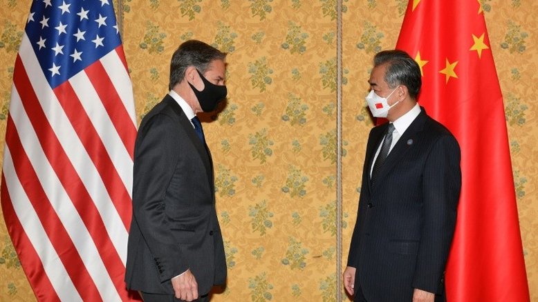 EUA e China trocam advertências sobre Taiwan na véspera da reunião Biden-Xi  