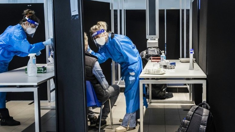 Variante ômicron estava presente na Holanda desde 19 de novembro