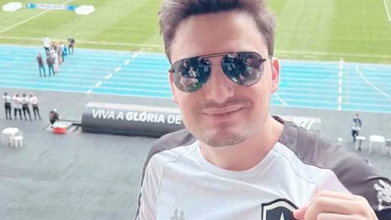 Justiça nega pedido de Felipe Neto para adiar Botafogo x Athletico-PR