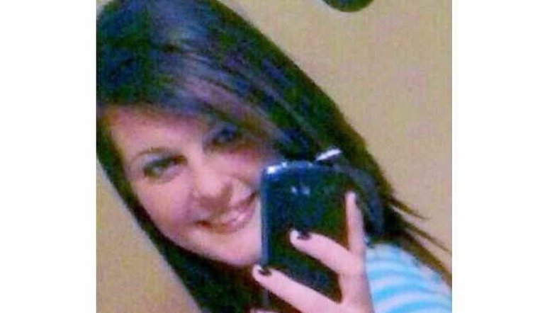Modelo atira na própria vagina ao gravar vídeo erótico