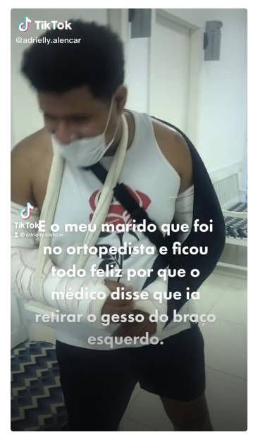 Homem viraliza após quebrar três ossos em acidente ao entregar convites de seu casamento 4 Homem viraliza após quebrar três ossos em acidente ao entregar convites de seu casamento