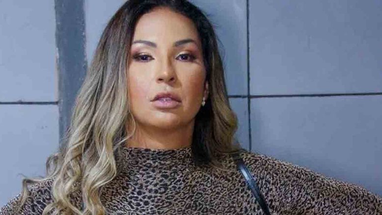 Valesca Popozuda sai em defesa de Anitta após cena da cantora fazendo sexo oral em clipe