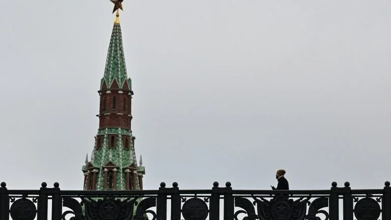 Kremlin afirma que Rússia e EUA preparam videochamada entre Putin e Biden