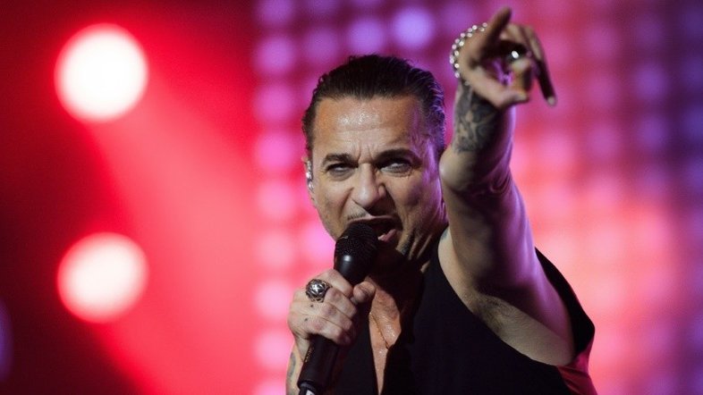 Dave Gahan, líder do Depeche Mode, fala sobre síndrome do impostor em novo álbum