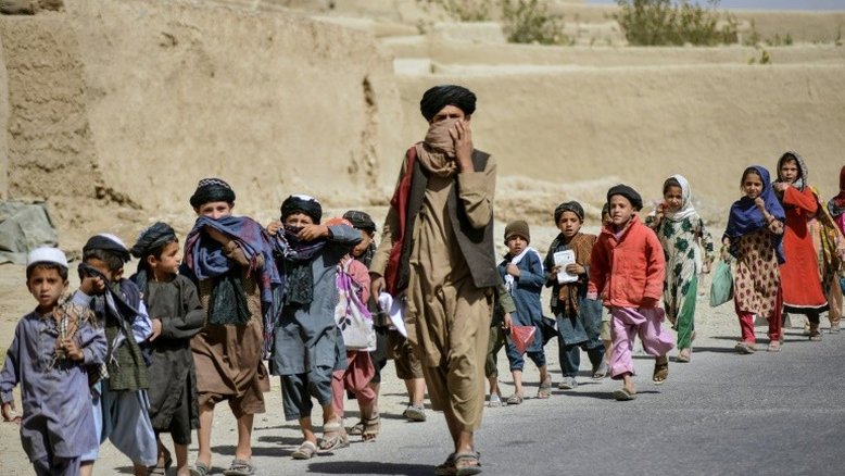 ONU alerta sobre aumento de refugiados afegãos e pede ajuda econômica