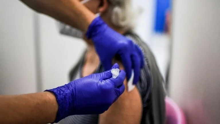 Portugal recomenda vacinar crianças de 5 a 11 anos contra a covid-19