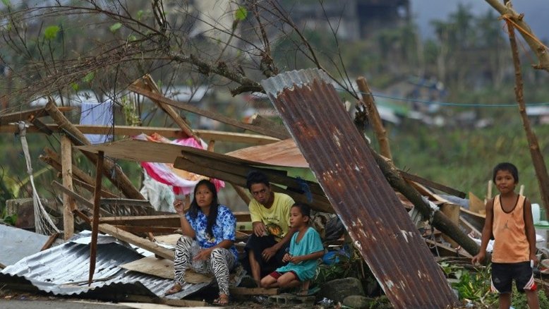 Balanço de mortes por tufão nas Filipinas sobe para 388