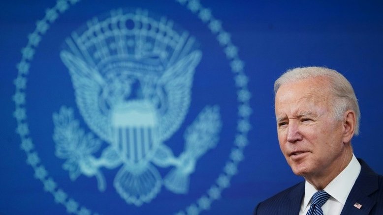 Biden anuncia nova batalha contra covid após detecção da variante ômicron