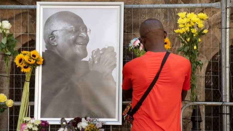 África do Sul inicia semana de luto após a morte de Desmond Tutu