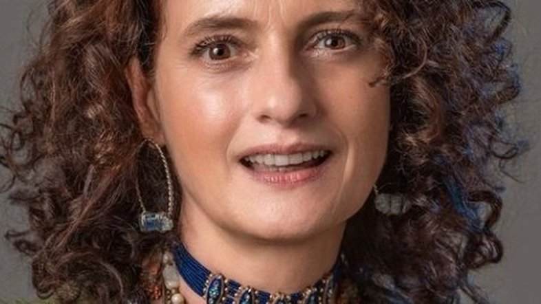 Denise Fraga sobre etarismo: 'Rugas de expressão são lindas'