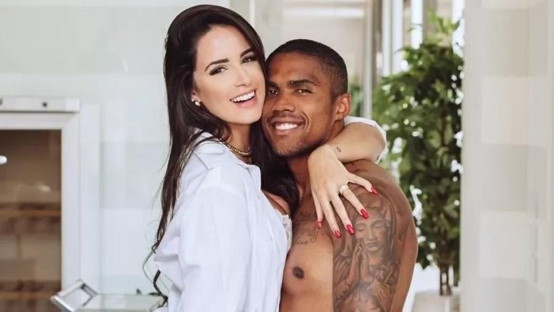 'Não imaginávamos', diz esposa de Diego Costa sobre adiar casamento pelo Grêmio