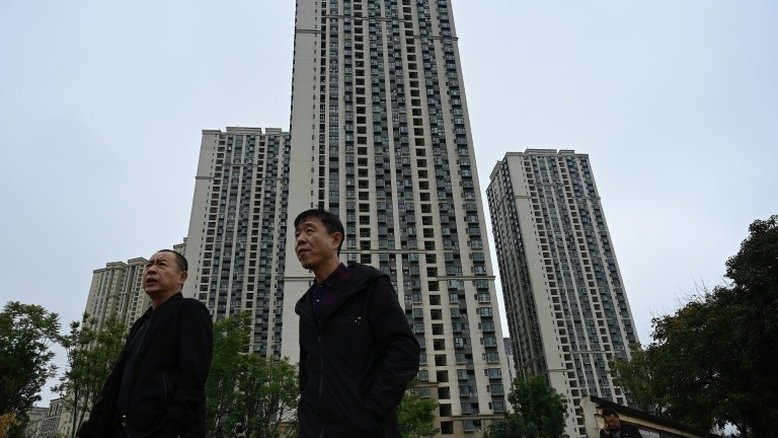 Governo chinês convoca fundador da Evergrande após advertência de falta de fundos