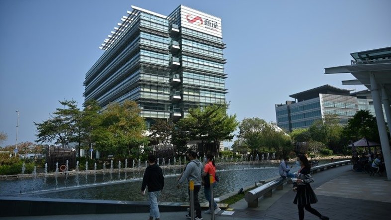 Empresa chinesa SenseTime adia entrada na Bolsa de Hong Kong por inclusão em lista americana