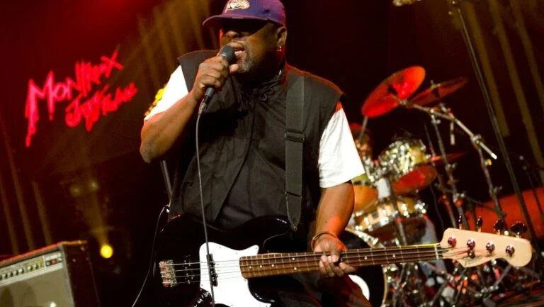 Robbie Shakespeare, da icônica dupla musical jamaicana Sly and Robbie, morre aos 68 anos