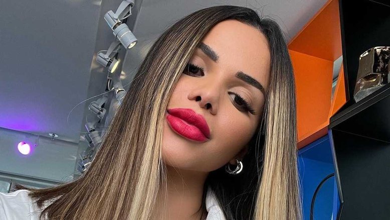 'Sou subcelebridade ainda', reflete Gabily sobre fama