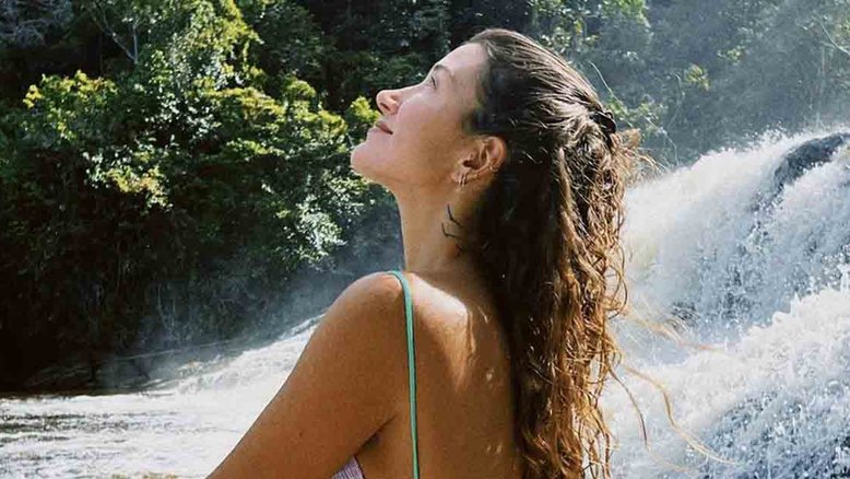 Gabriela Pugliesi deixa de usar sobrenome de ex e adota novo nome