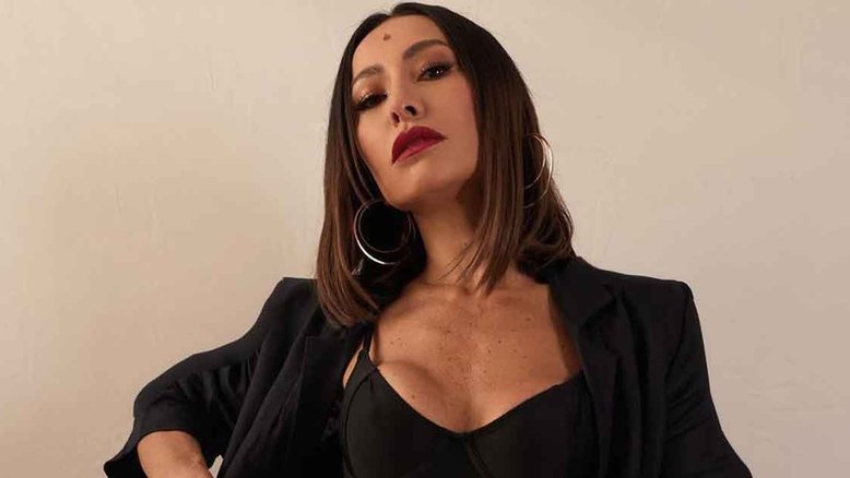 Após boatos com João Vicente, tarólogo faz previsão sobre vida amorosa de Sabrina Sato