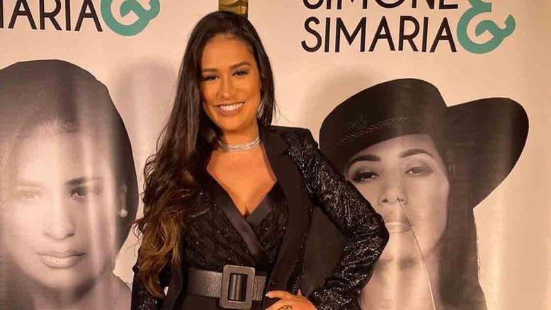 Simone perde seis números de medida no manequim após dietas e cirurgia