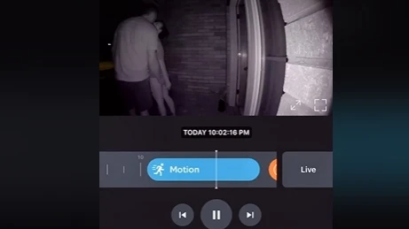 Mulher descobre traição do marido após olhar câmera de segurança de casa
