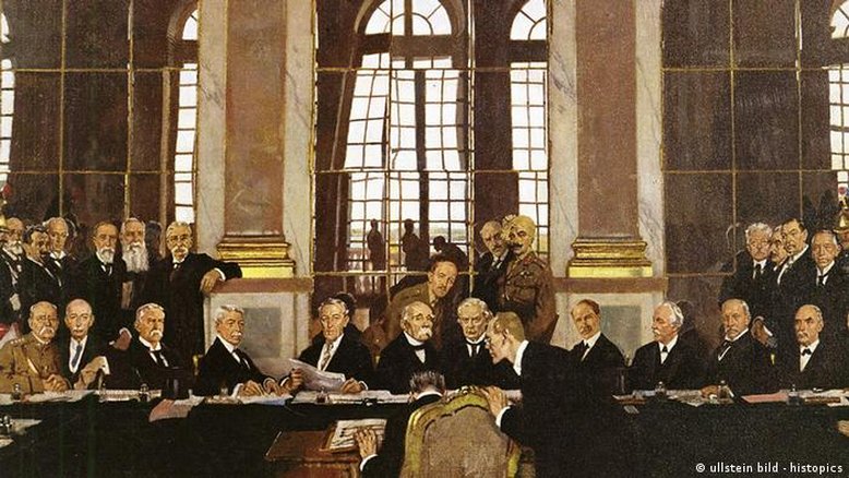 1920: Entrava em vigor o Tratado de Versalhes