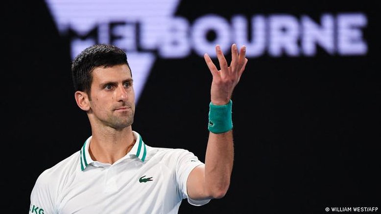 Austrália investiga se Djokovic mentiu em formulário para entrar no país