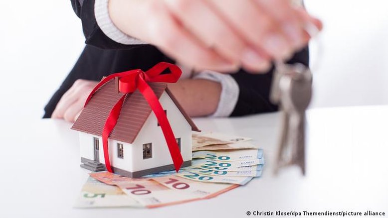 Dar 20 mil euros a jovens pode acabar com a desigualdade econômica?
