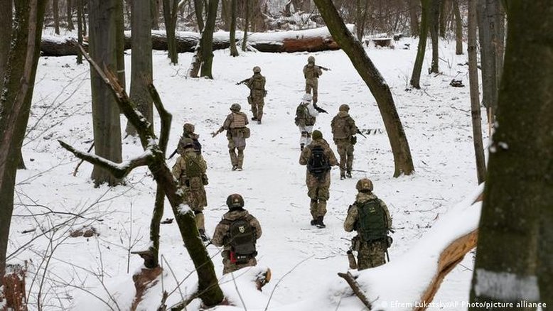 Em reposta à Rússia, Otan reforça presença militar no leste europeu
