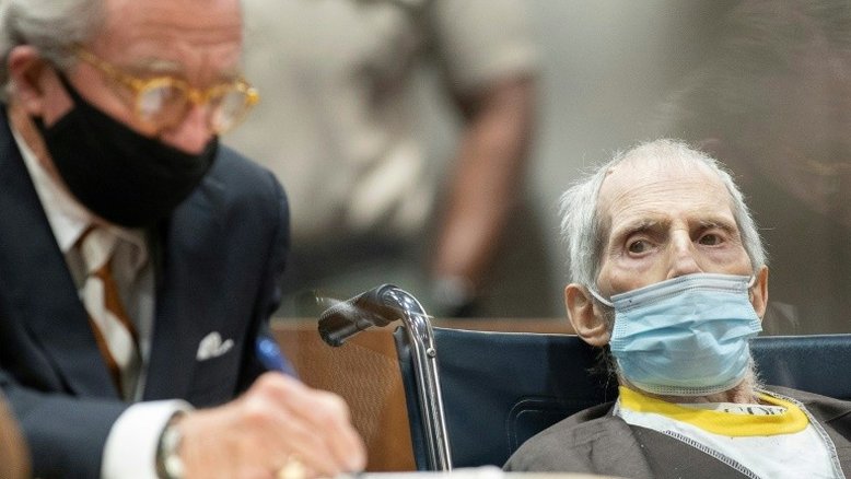 Morre na prisão o bilionário Robert Durst, condenado por assassinato