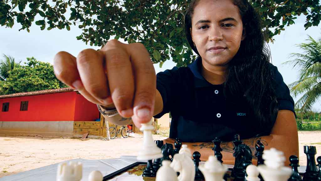 Xadrez também é esporte: enxadristas enfrentam desafios para manter a  prática viva em Poções - Site Coreto