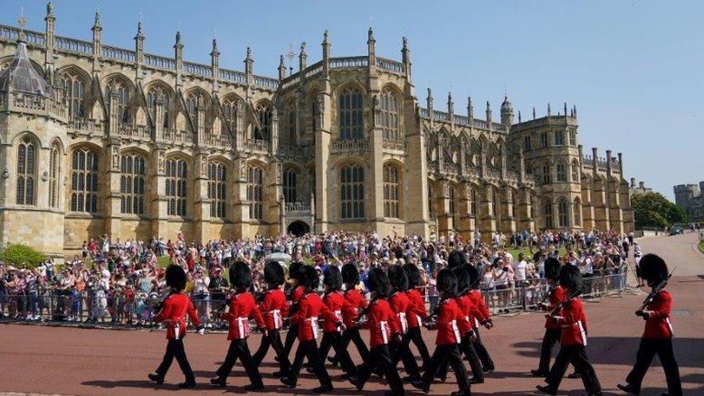 Espaço aéreo sobre castelo de Windsor, onde mora Elizabeth II, é limitado