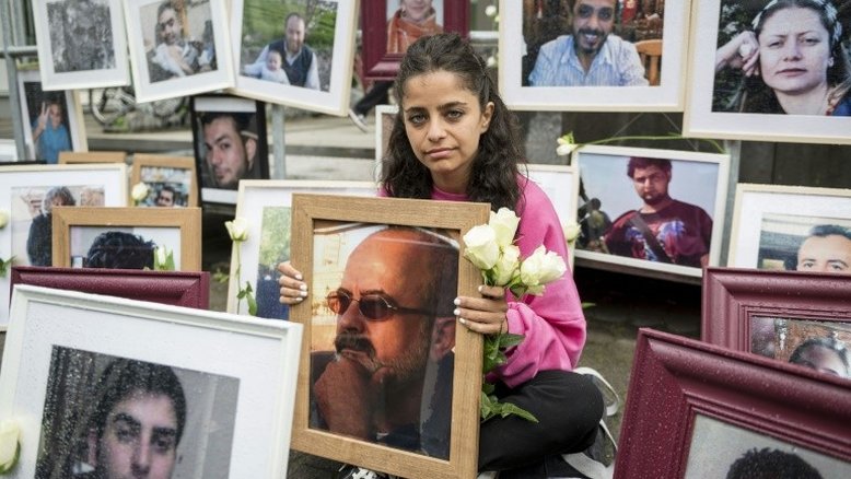 Filha de desaparecido espera 1º veredicto no mundo por tortura na Síria