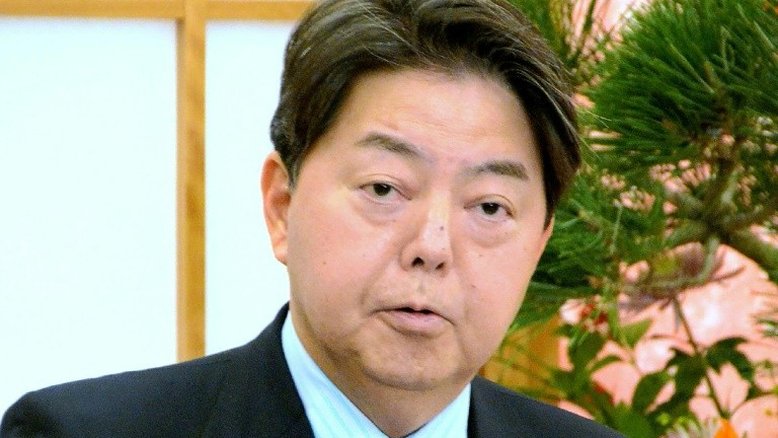 Japão pede às tropas dos EUA restrição de movimento por surto de covid