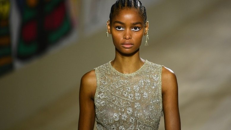 Dior e a história entrelaçada do bordado e da alta costura