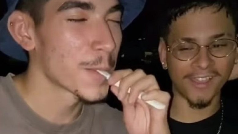 Vídeo de jovem 'fumando' teste de gravidez bomba no TikTok
