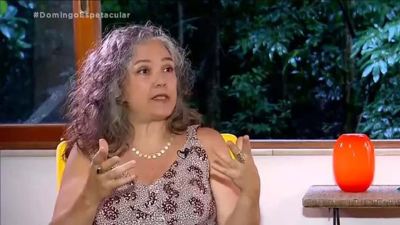Na TV, Tereza Seiblitz acusa André Gonçalves de negligenciar filha
