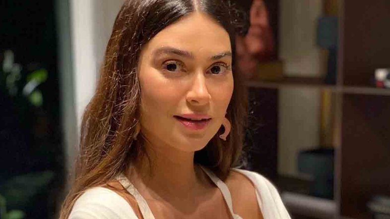 Thaila Ayala critica mães que julgam outras: ‘Guarda para você’