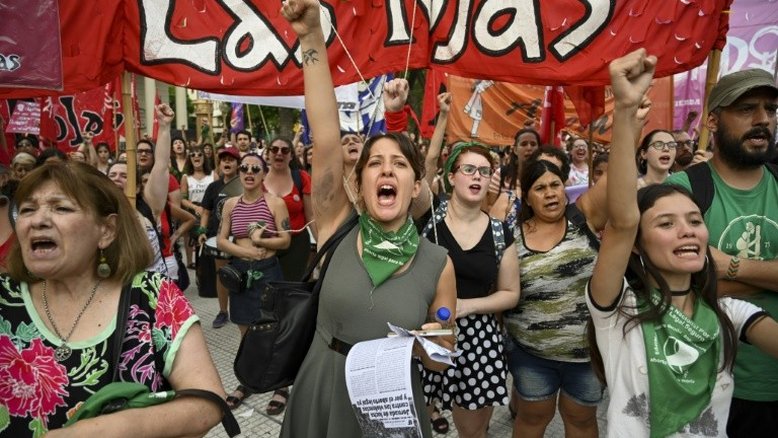 Justiça argentina anula condenação que impulsionou movimento 'Ni una menos'