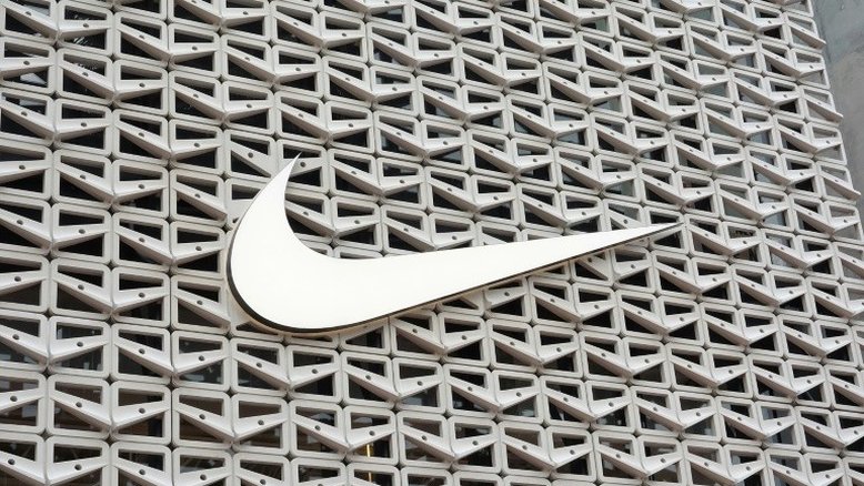 Nike processa plataforma StockX por leilão de NFT de sua marca