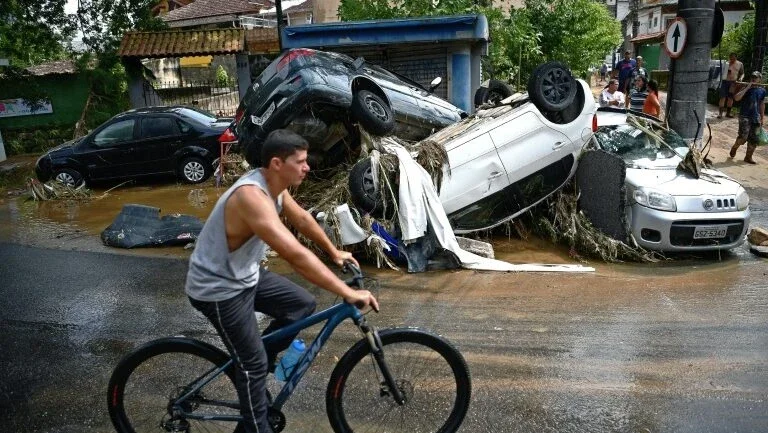 Região Sudeste tem alerta de temporais e deslizamentos até domingo