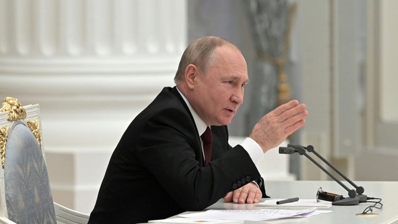 Vladimir Putin anuncia 'operação militar especial' no Leste da Ucrânia