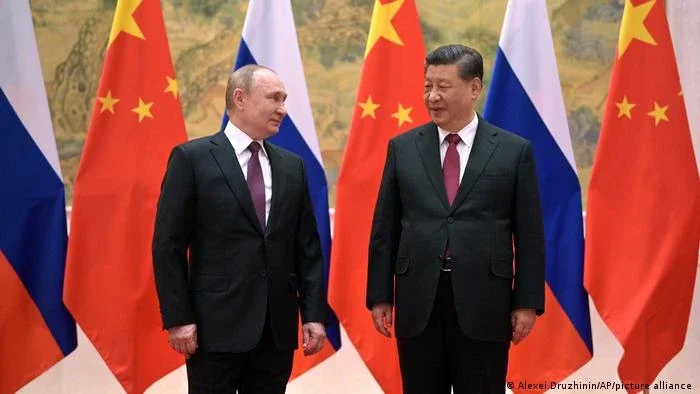 China e Rússia se unem contra expansão da Otan