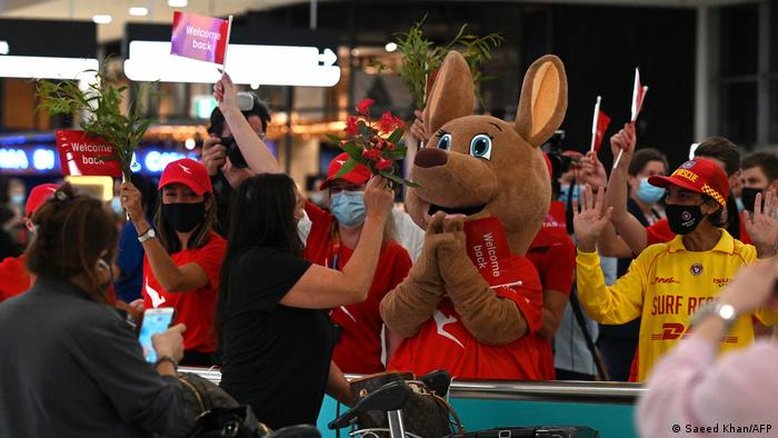 Austrália reabre fronteiras para viajantes vacinados