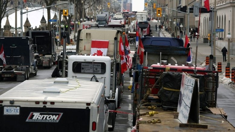 Canadá: Ontário declara estado de emergência por protesto 'ilegal' de caminhoneiros