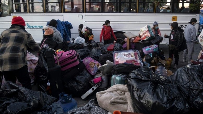 Estados Unidos buscam antídoto para lentidão em tribunais de imigração