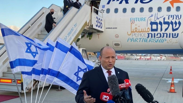 Chefe do governo israelense faz visita histórica ao Bahrein