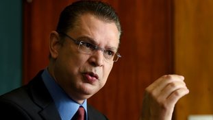 Autor do PL do aborto se envolveu em acidente que matou idosa, mas não foi investigado