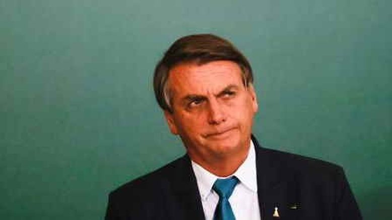 Bolsonaro fica em cima do muro na guerra entre a Rússia e a Ucrânia